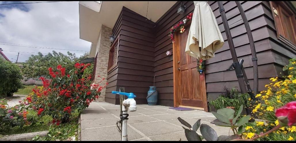 Cabina Monteverde Soan De Montana Apartment Exterior photo