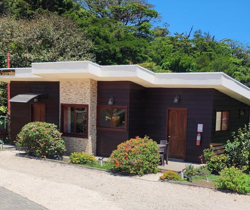 Cabina Monteverde Soan De Montana Apartment Exterior photo
