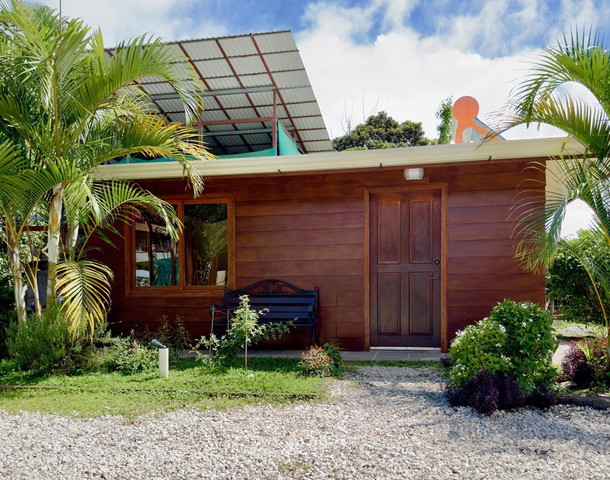 Cabina Monteverde Soan De Montana Apartment Exterior photo