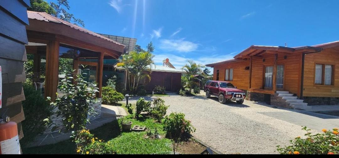 Cabina Monteverde Soan De Montana Apartment Exterior photo