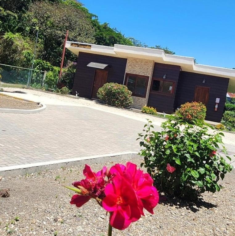Cabina Monteverde Soan De Montana Apartment Exterior photo